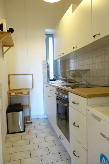 2 Room Apartment Near Station Neustadt In Dresden Neustadt Exterior photo